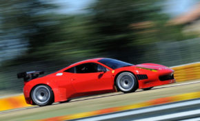 Ferrari Lamborghini šport adrenalin avto avtomobilizem Milano Italija dogodivščina