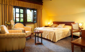 hotel Štrk nočitev turizem prekmurje Murska-Sobota terasa domače tradicija