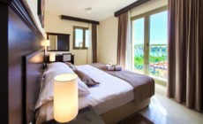 blu-waves-resort-postelja-prva-web