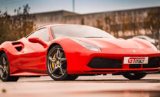 Racing avtomobilizem Italija Milano avto dirka dirkanje Ferrari adrenalin šport