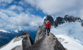 VR Zipline s Triglava in ogled muzeja za dve osebi