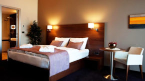 Bohinj eco hotel Triglav gorenjska kulinarika gourmet wellness fitnes narava zajtrk bazen