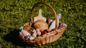 Matjaževa-domačija gourmet turizem zgodovina vino dolenjska Novo Mesto degustacija