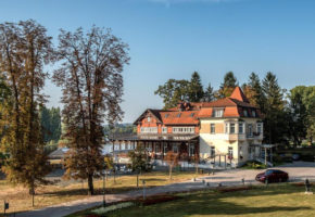 Hotel Korana Srakovčić - Romantični konec tedna na bregovih reke Korane