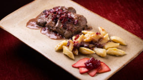 Hiša-pod-Slavnikom gourmet kulinarika primorska meso Kras domače
