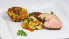 hiša-okusov-Pr-čop gourmet meni solata kulinarika domače