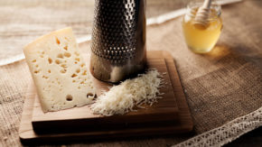 kmetija Pustotnik gourmet turizem sirarna kulinarika domače dobrote