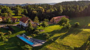 Lavender-hill turizem narava sprostitev Polzela razgled vrt bazen terasa