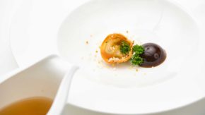 Dvor-Jezeršek gourmet tradicija lokalno restavracija kulinarika domače gorenjska